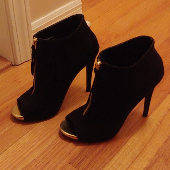 Booties - Picture 2 of 10